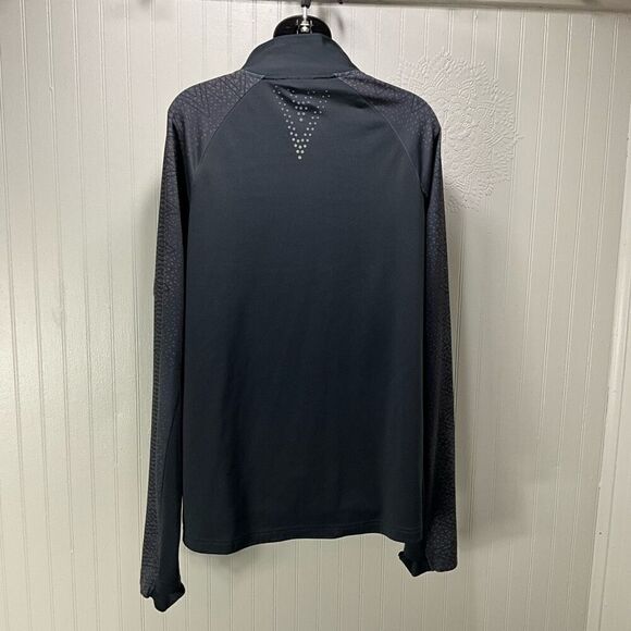 UMBRO 1/4 Zip Pullover - Picture 3 of 6